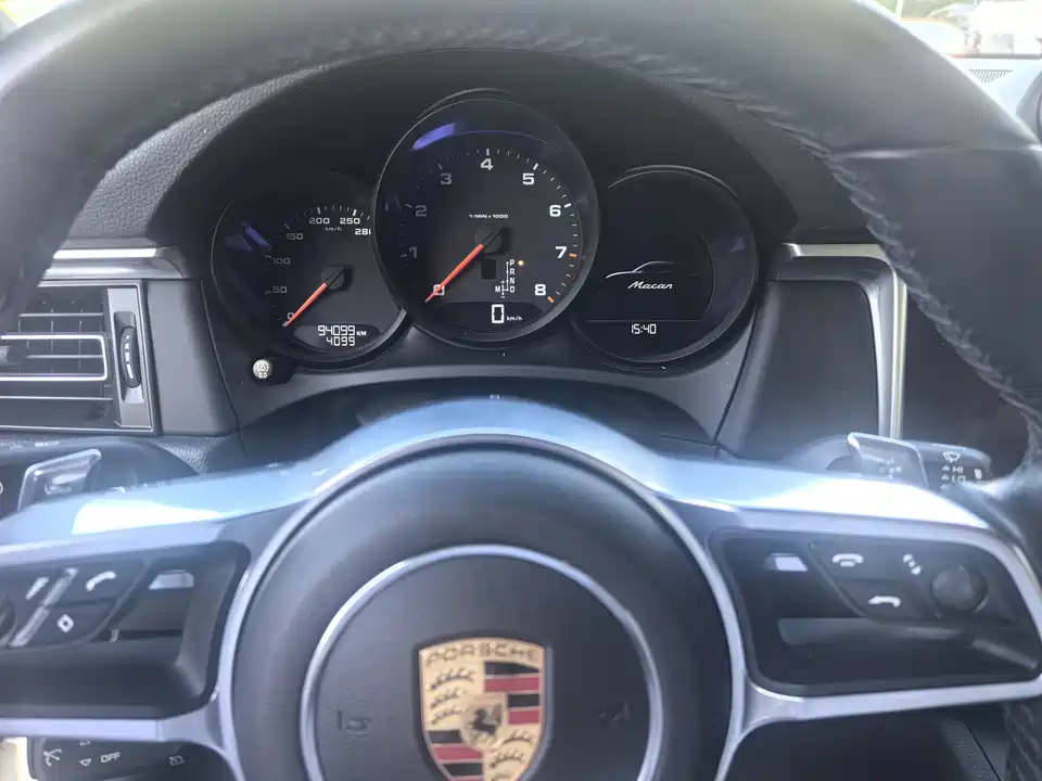 Porsche Macan