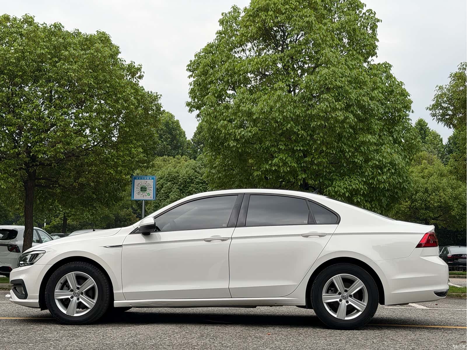 Volkswagen Lamando, 2021 11