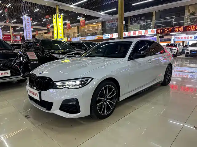 BMW 3 Series 2021 — купить из Китая под заказ