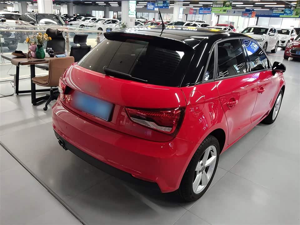 Audi A1
