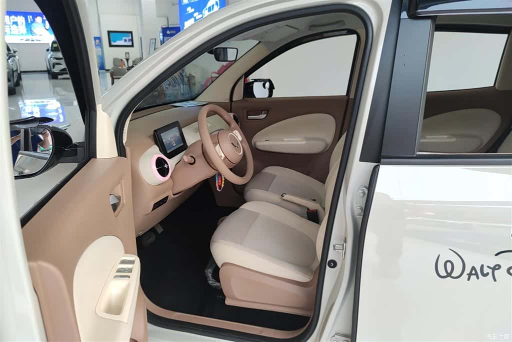 Wuling MINIEV, 2025 9