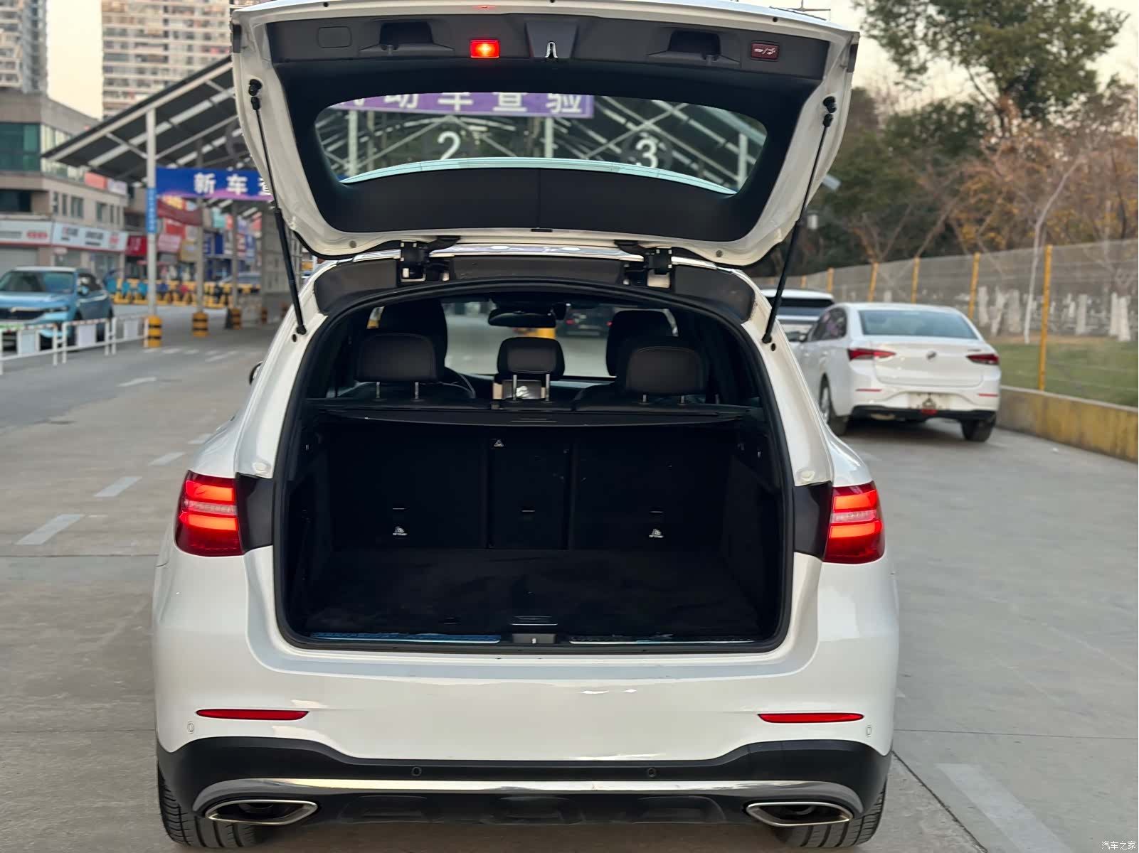 Mercedes-Benz GLC, 2017 12