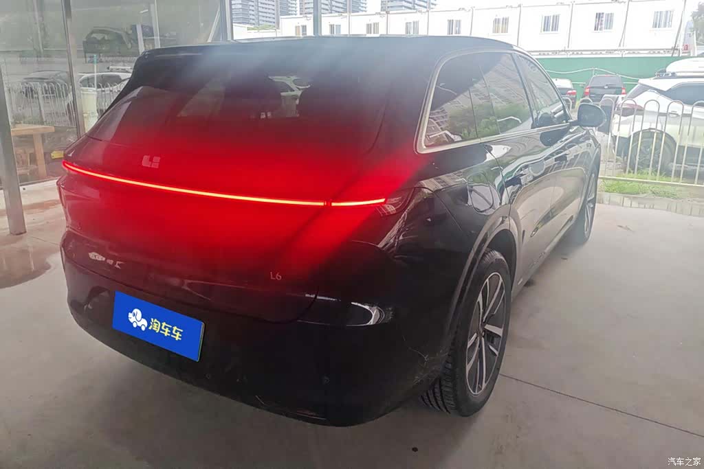 Li Auto L6, 2024 3