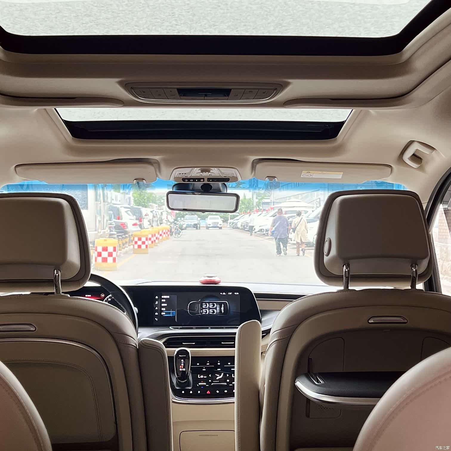 Buick GL8, 2021 17
