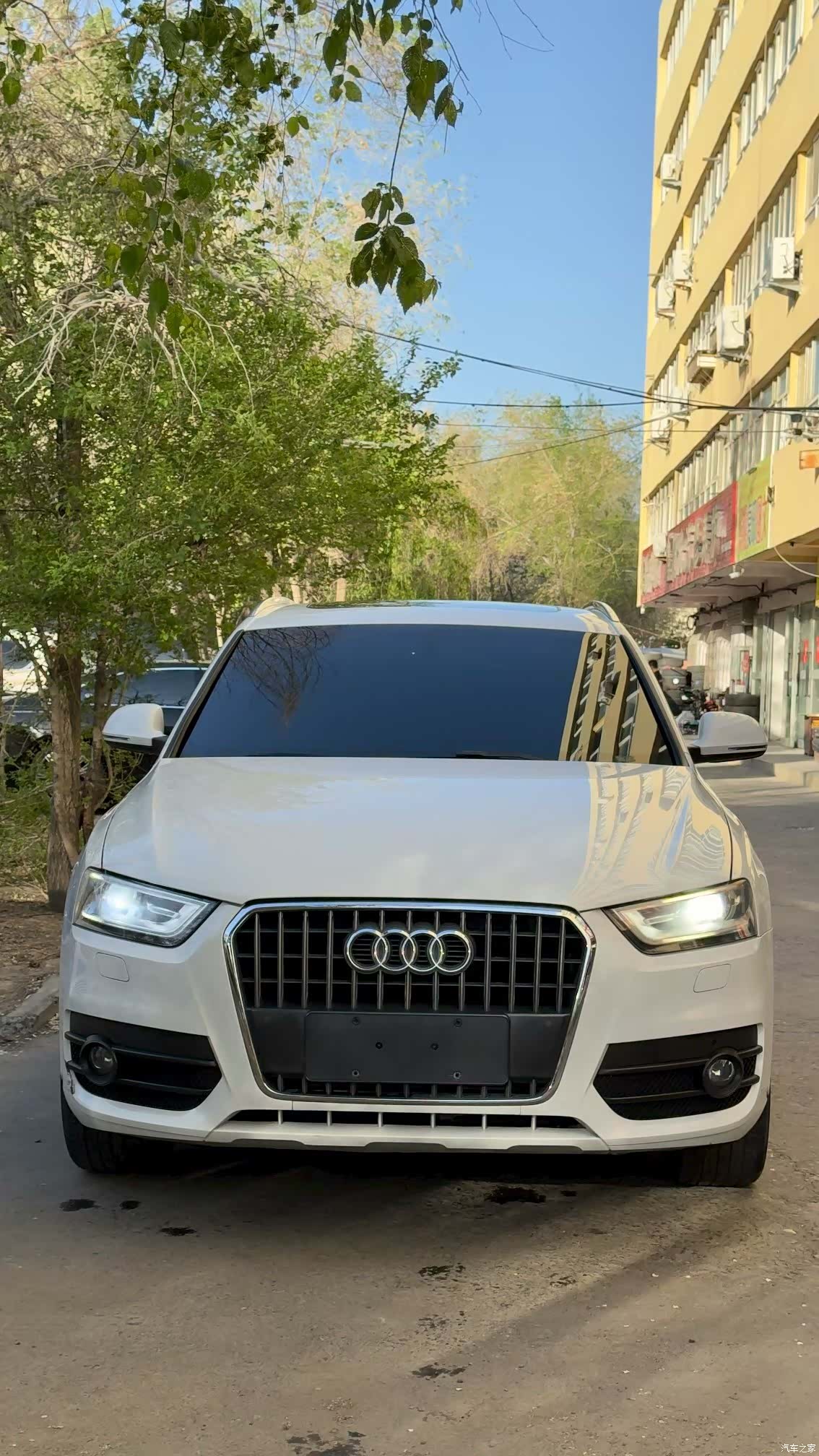 Audi Q3, 2016 1