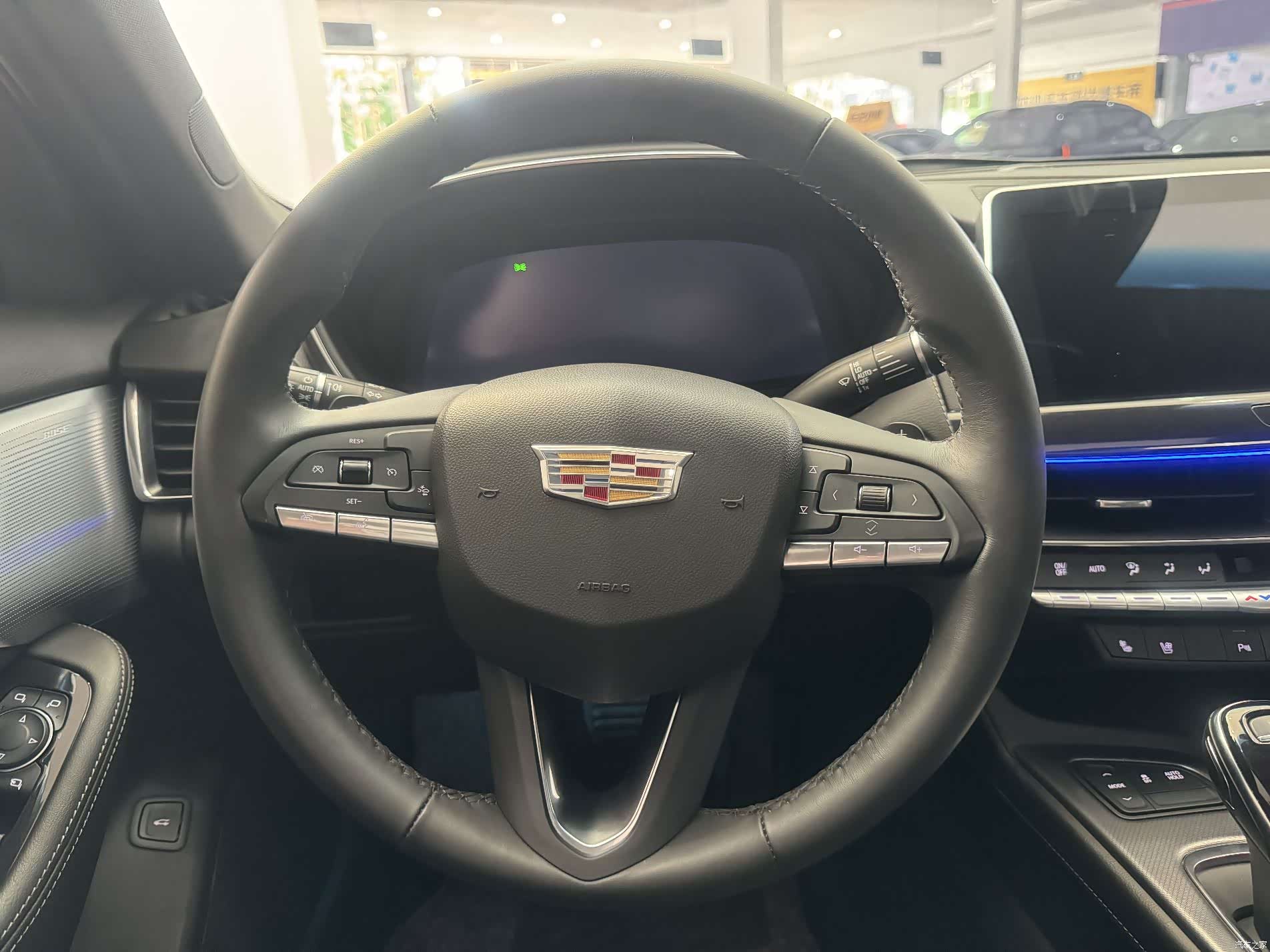 Cadillac CT5, 2023 14