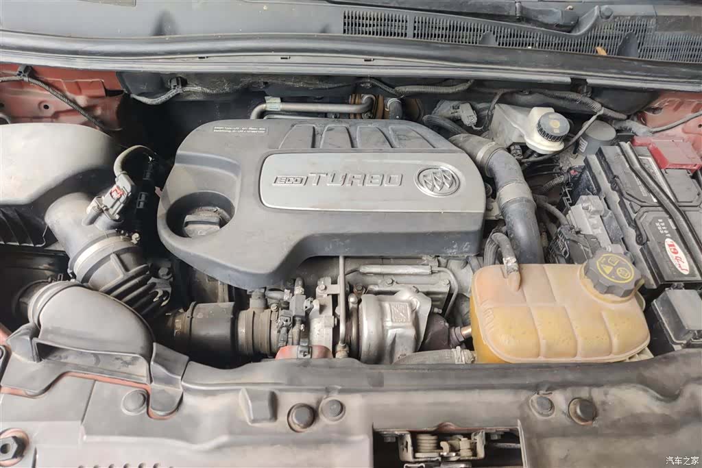 Buick Encore, 2016 10