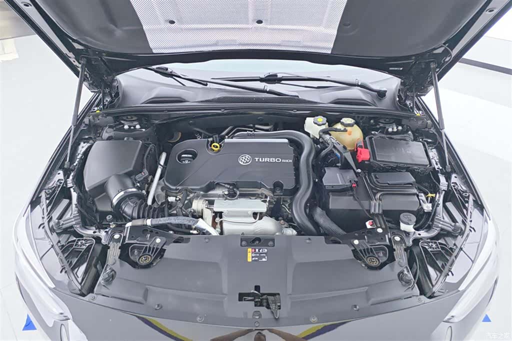 Buick Regal, 2022 10
