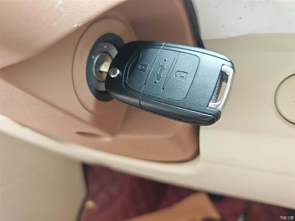 Wuling MINIEV, 2025 9