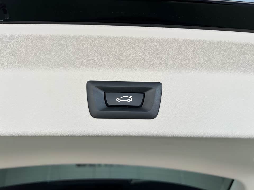 BMW iX3 BMW iX3
