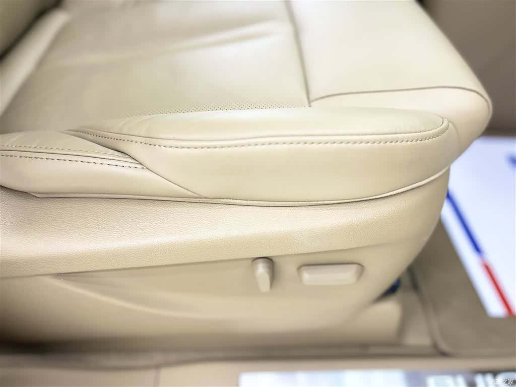 Buick GL8, 2017 17