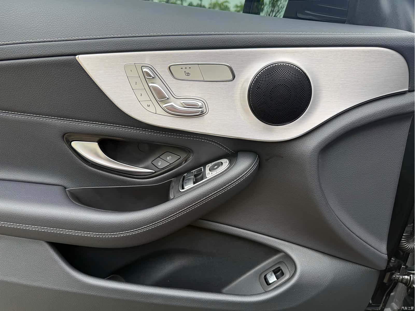 Mercedes-Benz C-Class, 2021 13