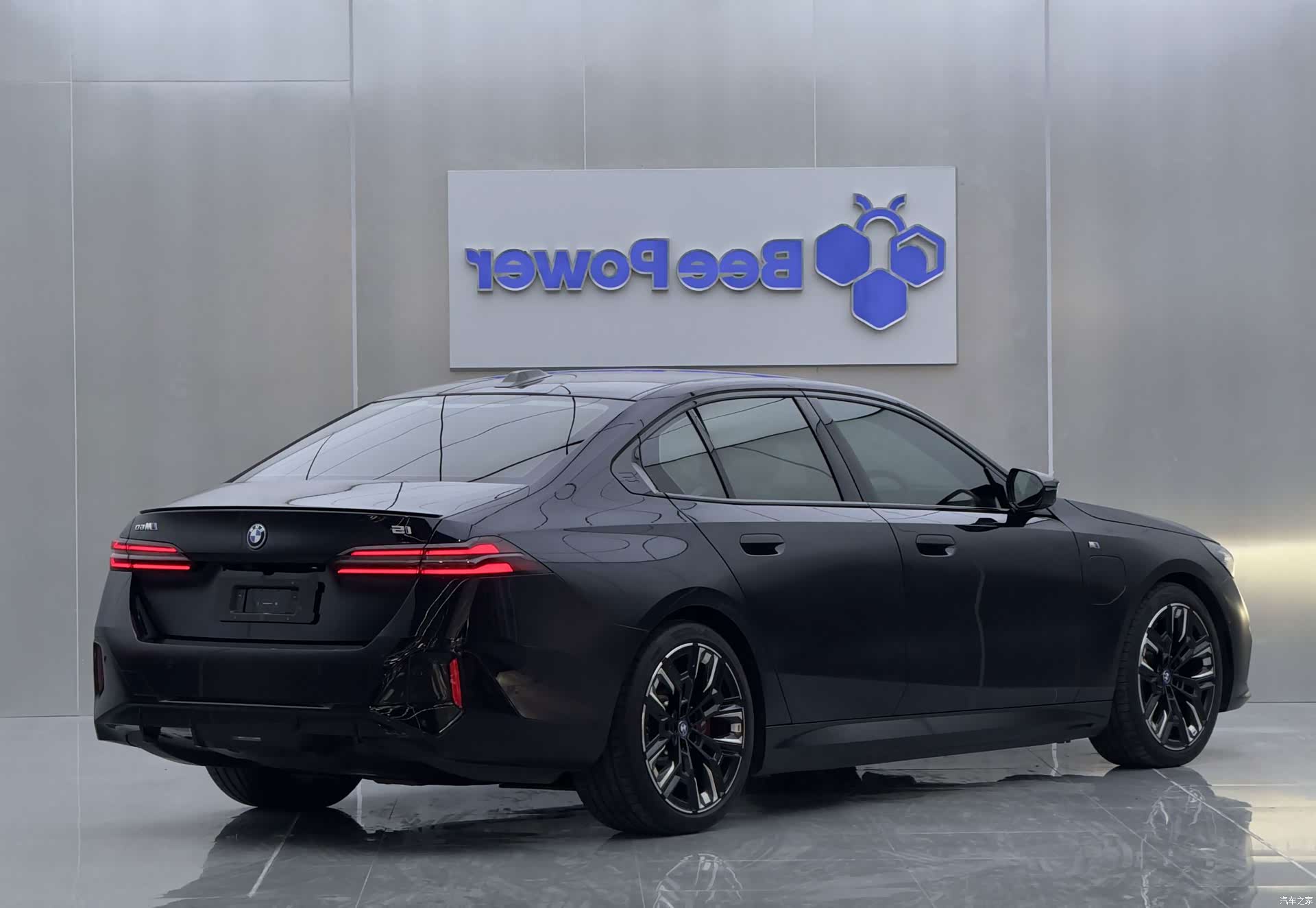 BMW i5, 2024 6
