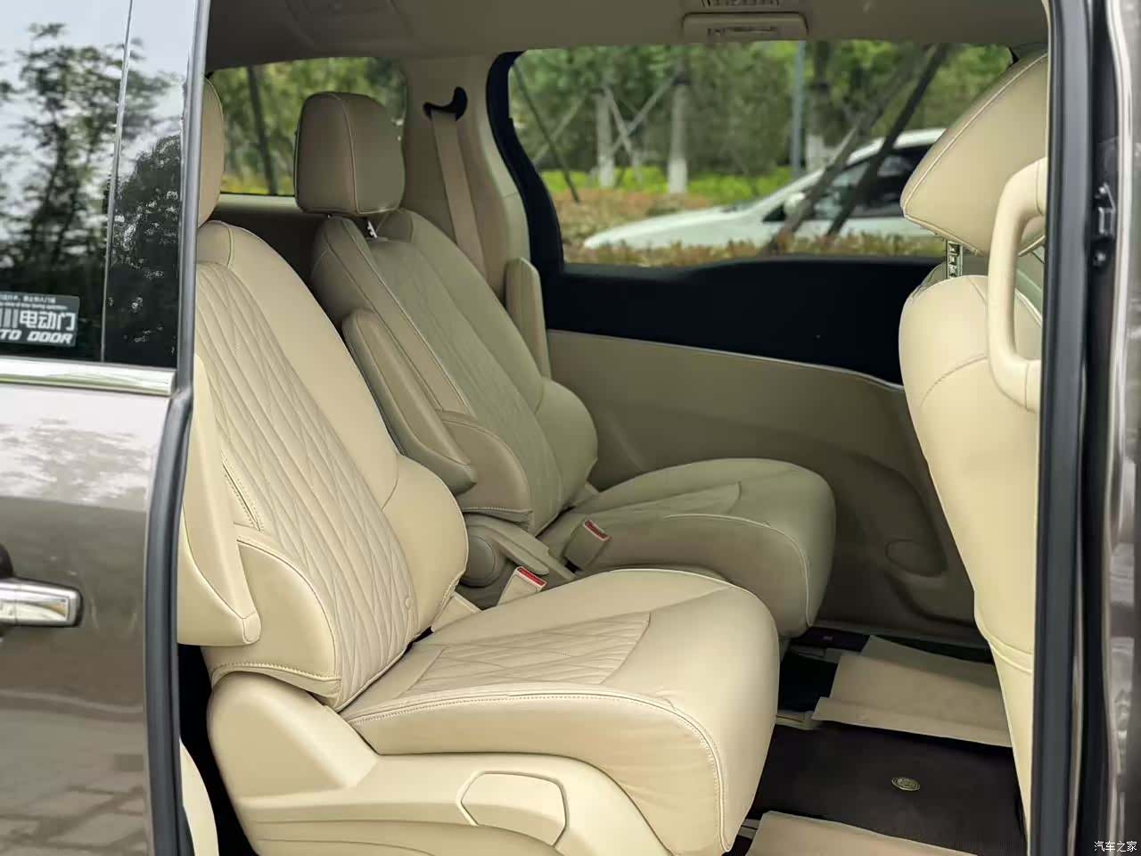 Buick GL8, 2023 16
