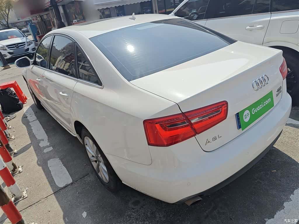 Audi A6L, 2015 все фото