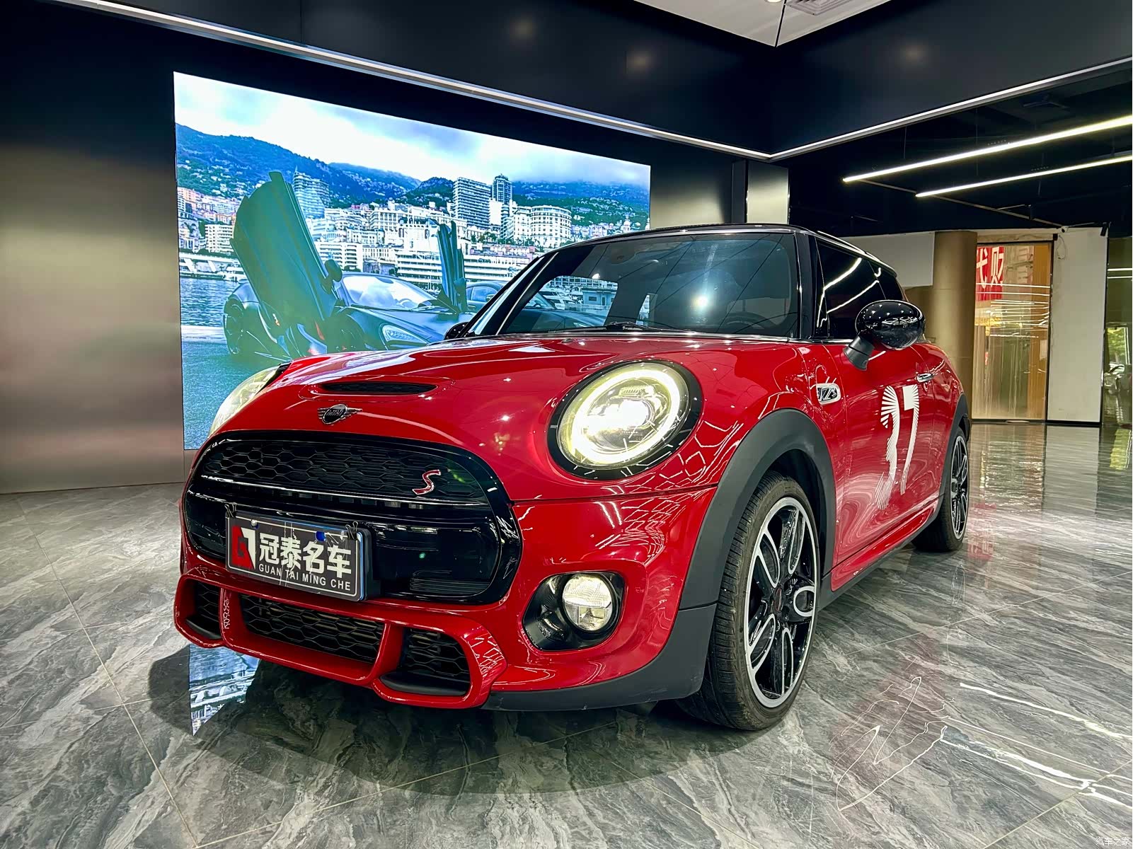 Mini Cooper, 2019 1