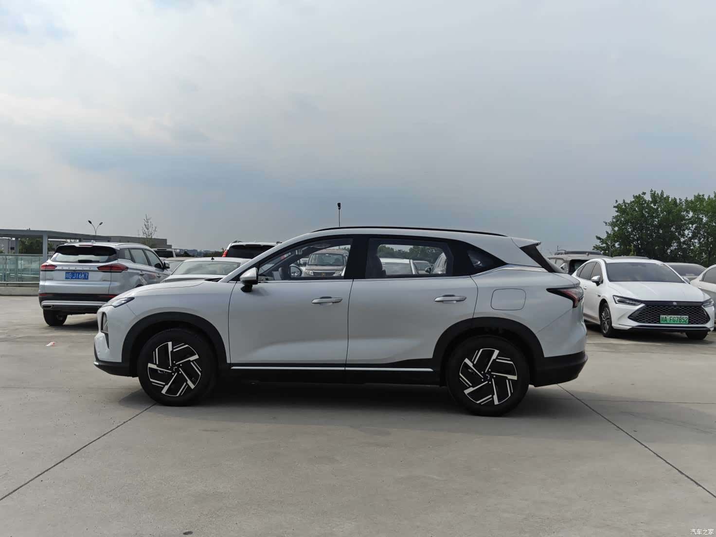 Wuling Starlight, 2026 7