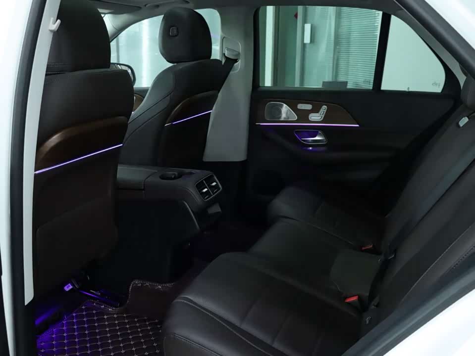 Mercedes-Benz GLE Mercedes-Benz GLE