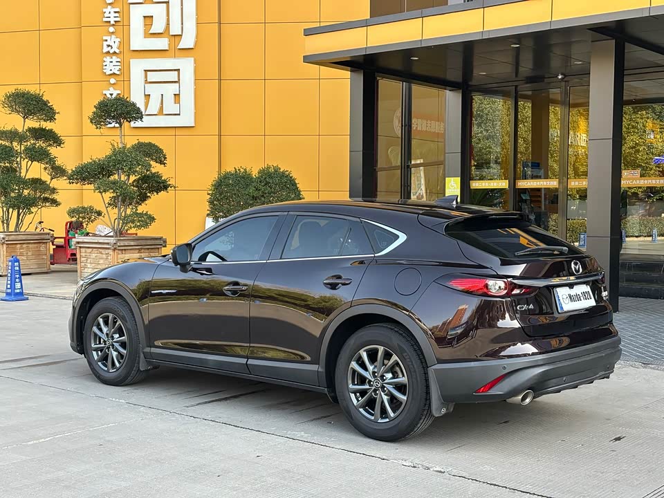 Mazda CX-4