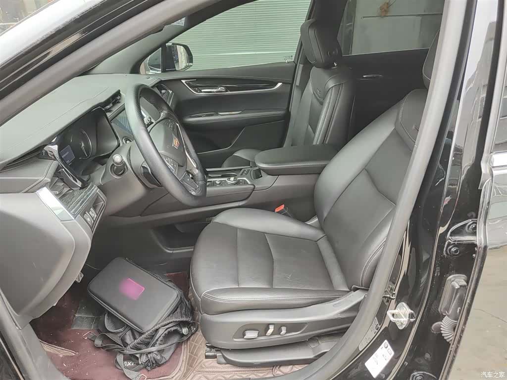 Cadillac XT5, 2021 11