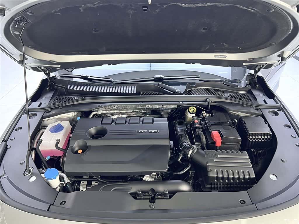 Chery Arrizo 8, 2025 10