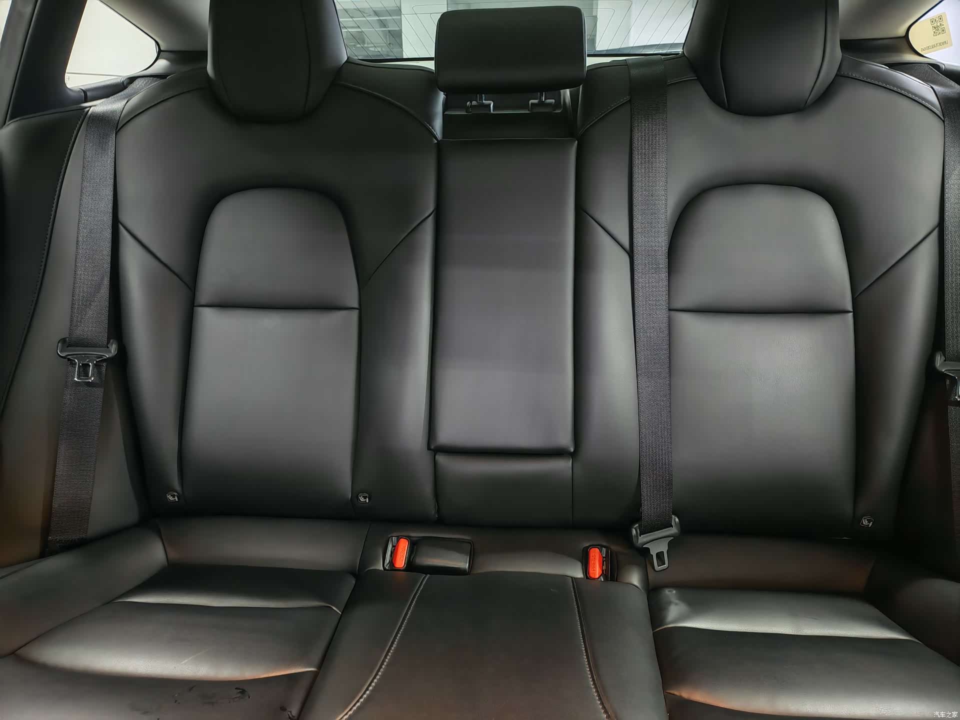 Tesla Model 3, 2020 12