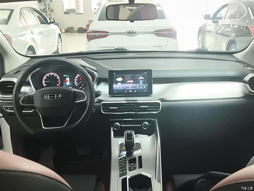 Geely Coolray, 2021 6