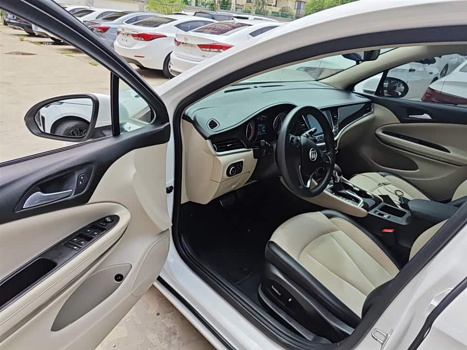 Buick Weilang Buick Weilang
