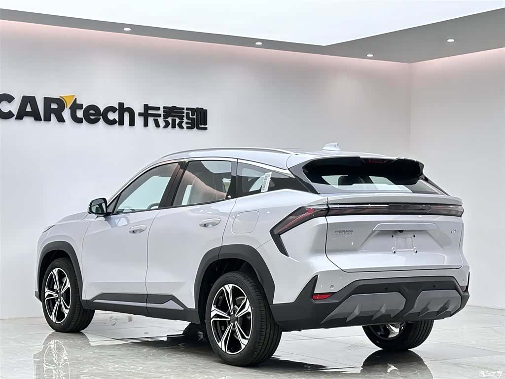 Geely Galaxy L7, 2025 6
