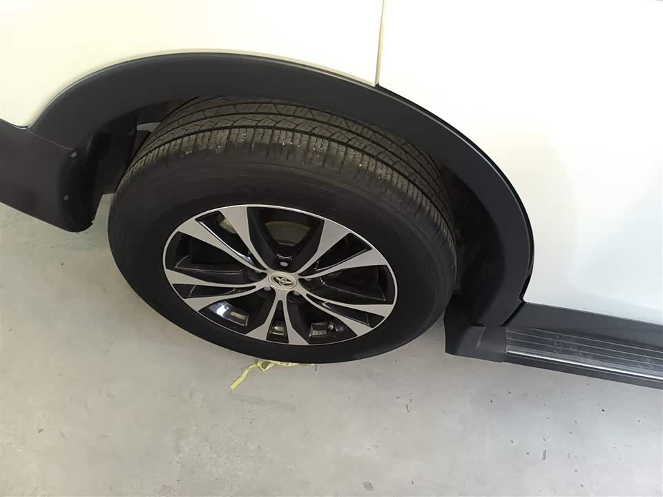 Toyota RAV4 Rongfang