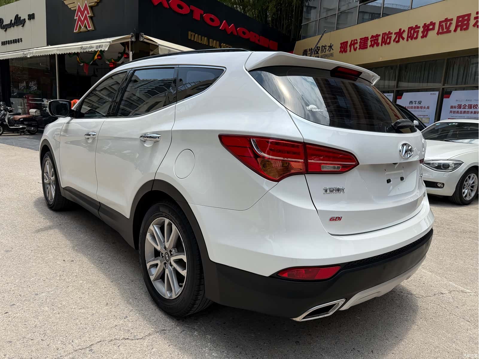 Hyundai Santa Fe, 2015 3