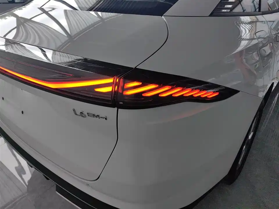 Geely Galaxy Galaxy L6