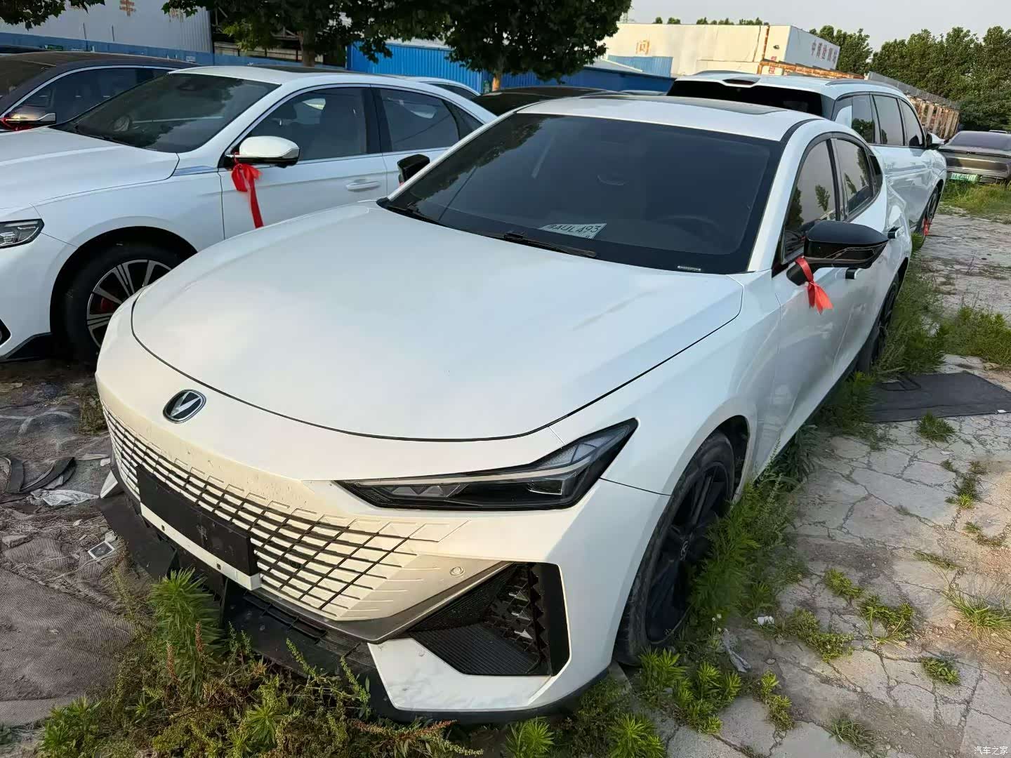 Changan UNI-V
