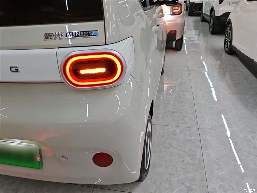 Wuling MINIEV, 2025 8
