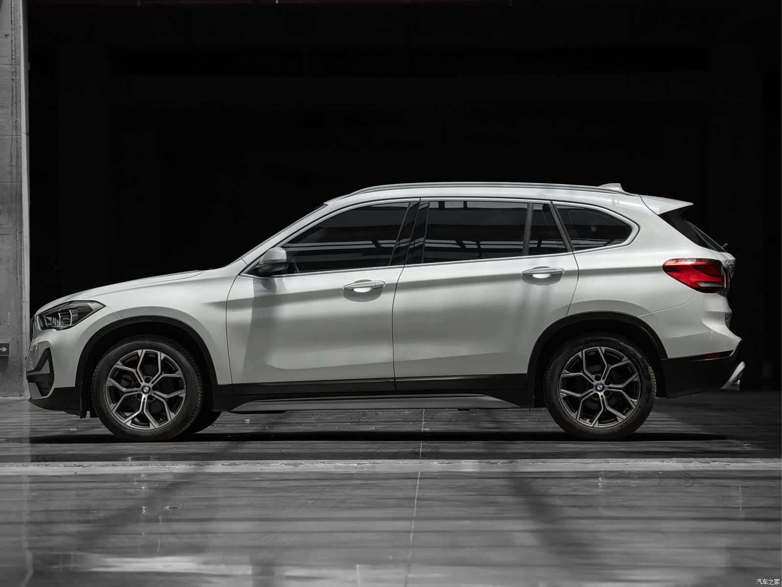 BMW X1, 2023 7