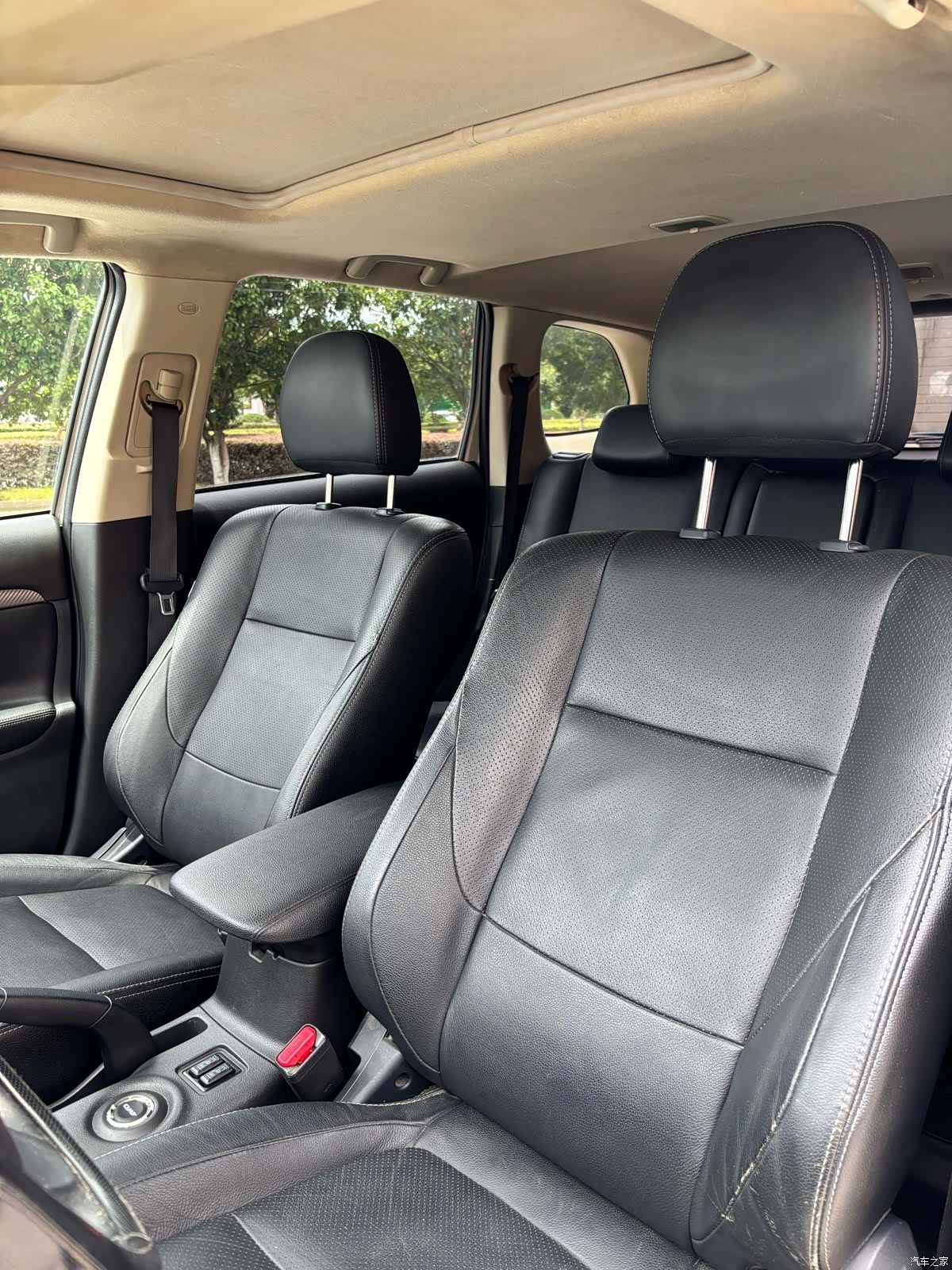 Mitsubishi Outlander, 2015 11