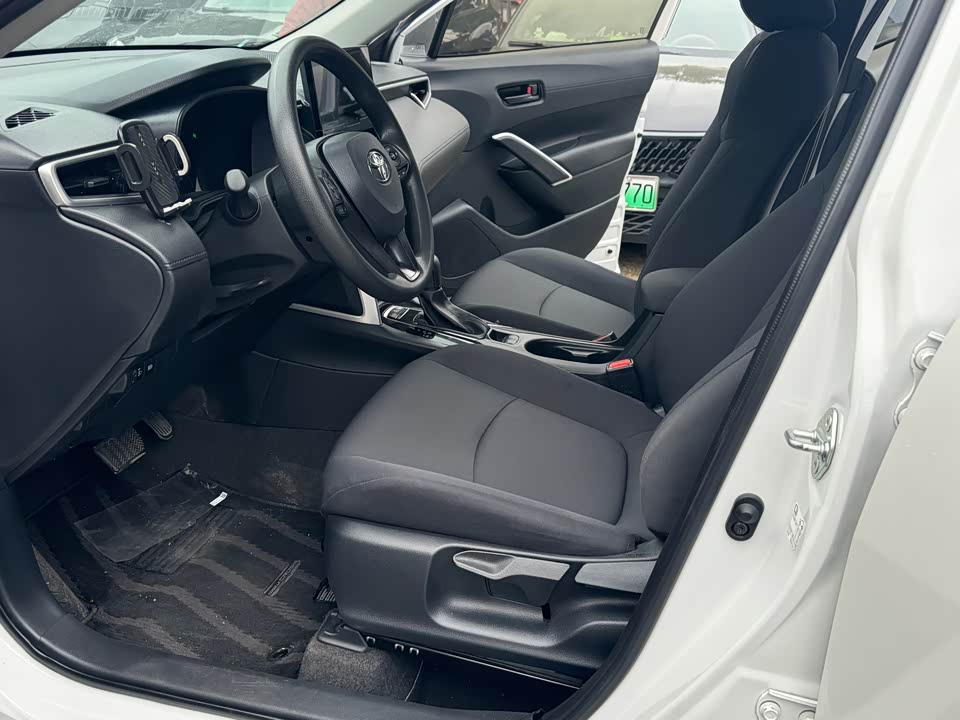 Toyota Corolla Sharp amplifier