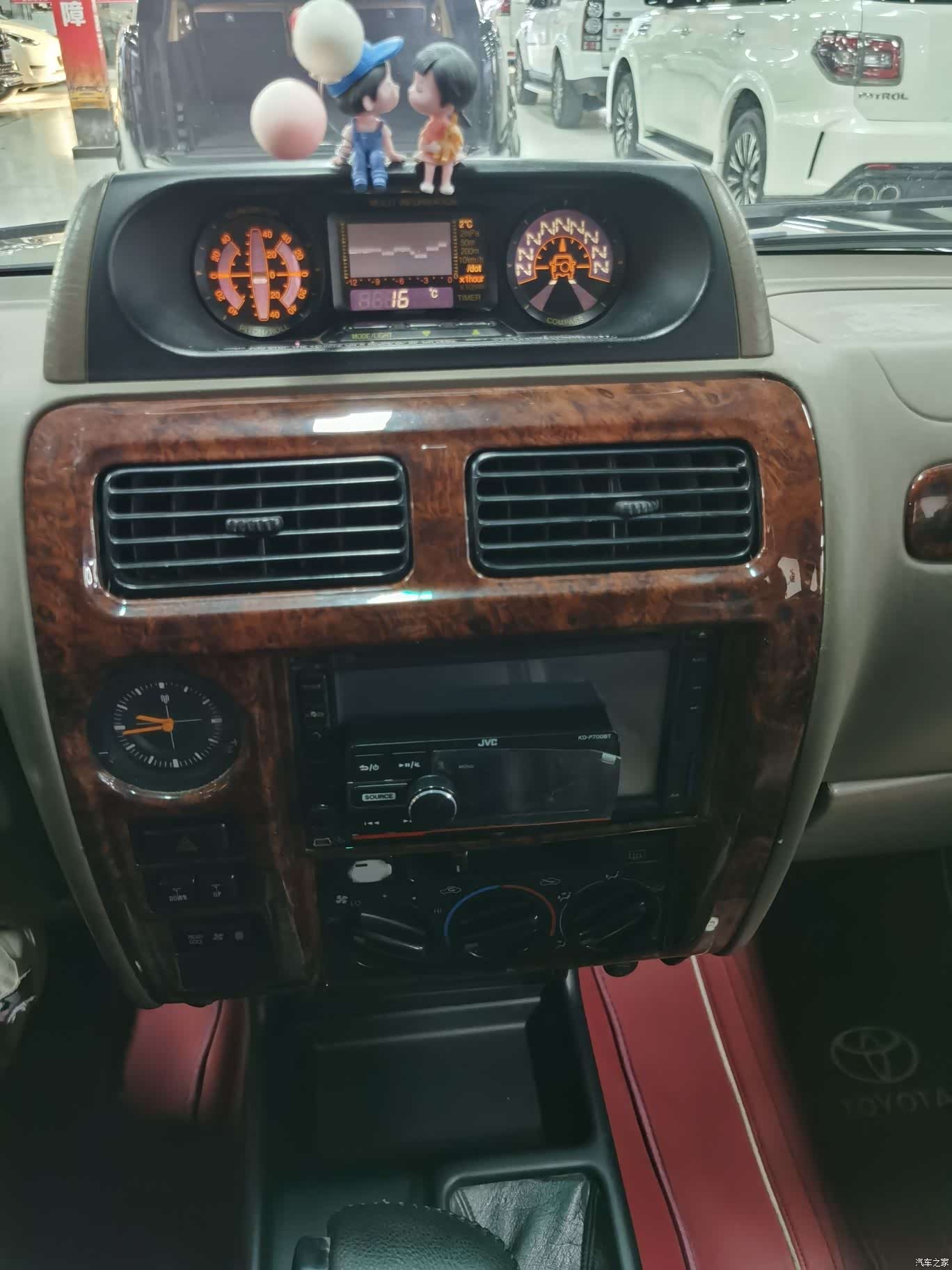 Toyota Prado, 2003 6