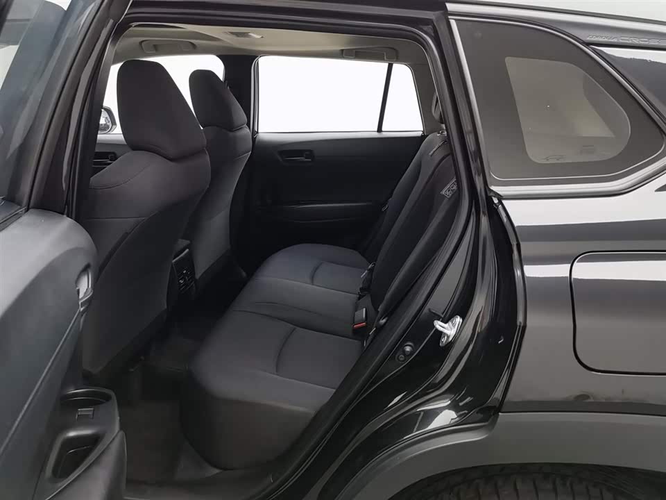 Toyota Corolla Sharp amplifier