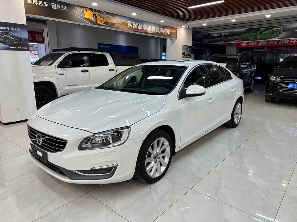 Volvo S60