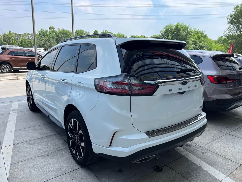 Ford Sharp World