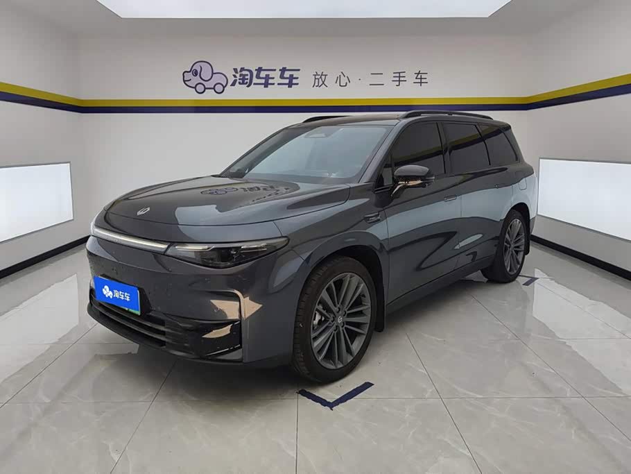 Leapmotor C16