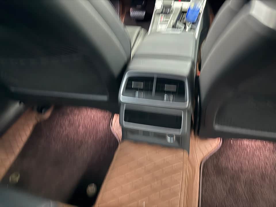 Audi A6L Audi A6L