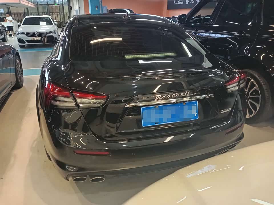 Maserati Ghibli Maserati Ghibli