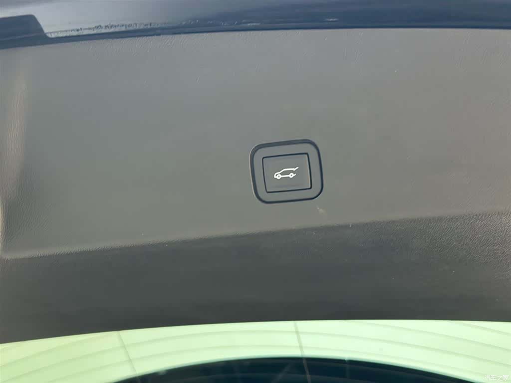 Cadillac XT6, 2025 19