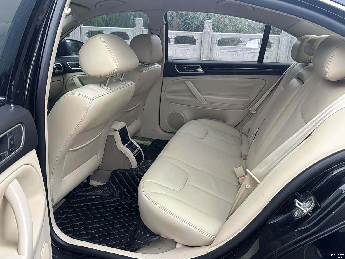 Volkswagen Passat, 2012 12