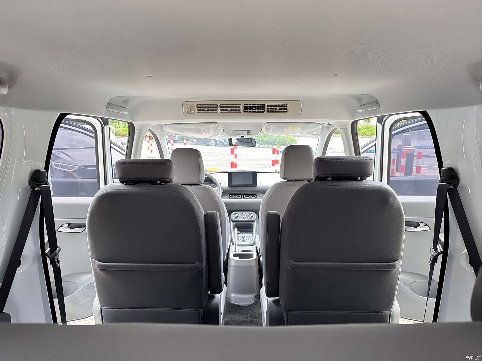 Wuling Hongguang, 2025 10