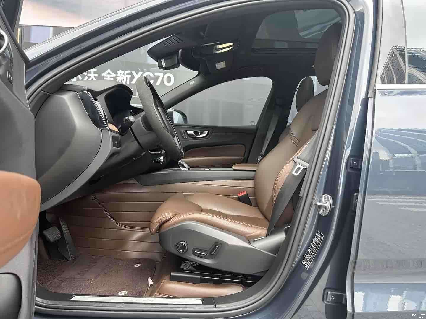 Volvo XC60, 2024 6