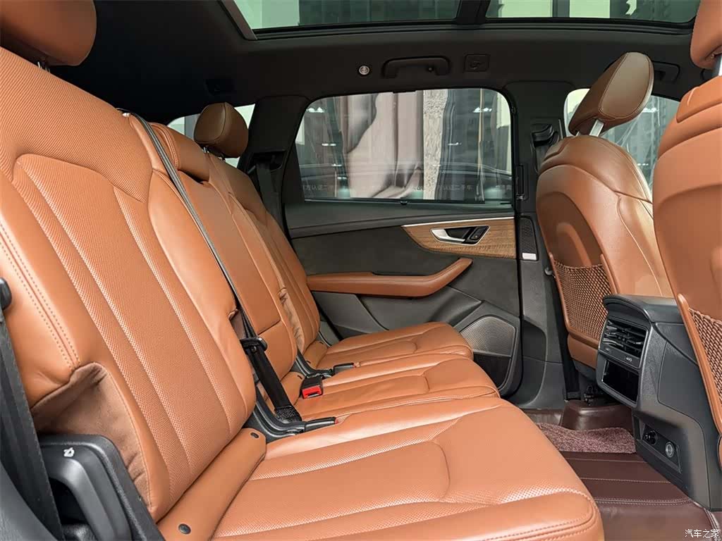 Audi Q7, 2023 7
