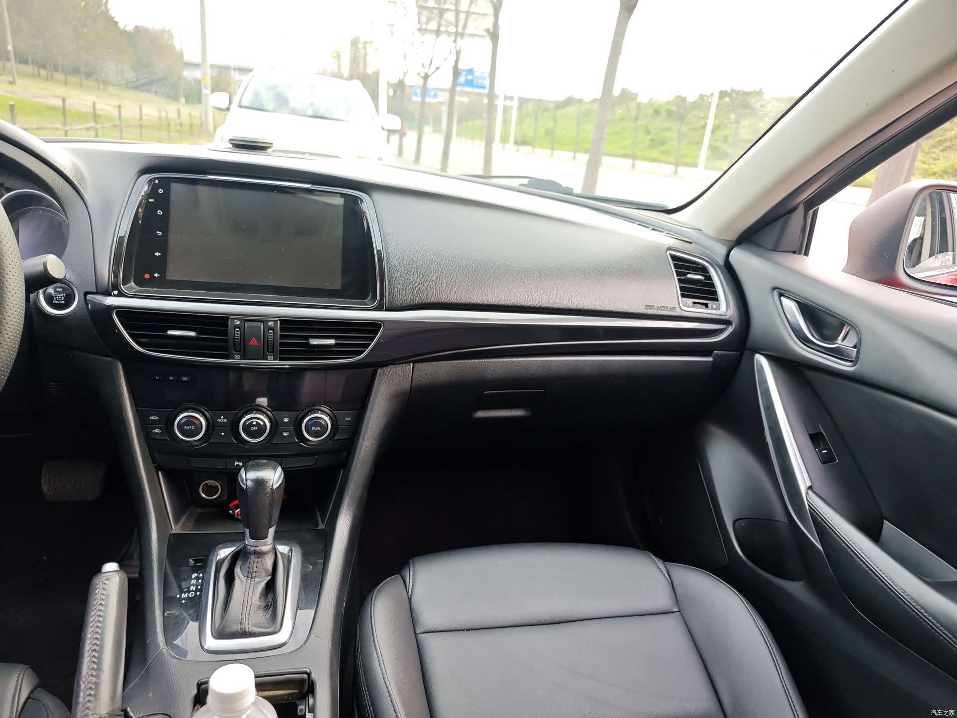 Mazda Atenza, 2016 10